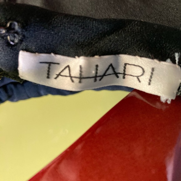 Black wide leg jumpsuit, size M (Tahari brand) - Picture 3 of 11